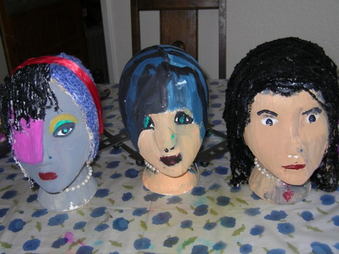 3 nieces missing their mother